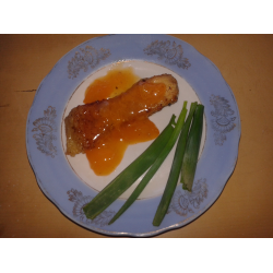 Рецепт: Жареные рыбные ребрышки с соусом из хурмы