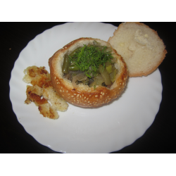 Рецепт: Кабачково-баклажанный микс в булочке с кунжутом