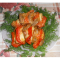 Фото "Мясной ирокез" из свинины с томатами и моцареллой