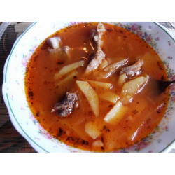 Рецепт: Суп-соус со свиными ребрышками и томатным соусом