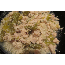 Рецепт: Курица с овощами в кефирном соусе в мультиварке