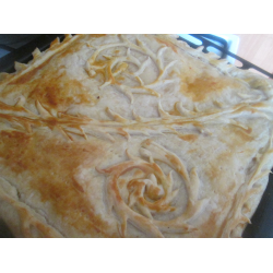 Рецепт: Пирог из слоеного теста с тыквой