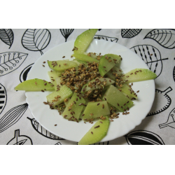 Рецепт: Полезный салат из зеленой редьки