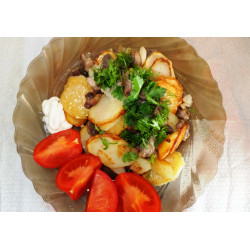 Рецепт: Жаренные куриные желудки с картошкой и луком
