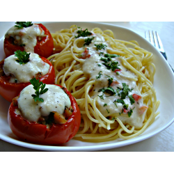 Рецепт: Спагетти с фаршированными помидорами