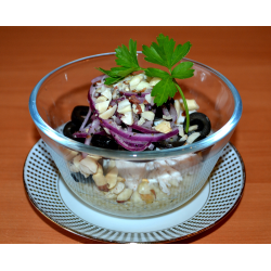 Рецепт: Салат из курицы с кускусом и пряным соусом
