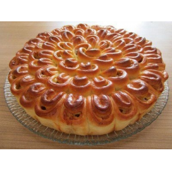 Мясной пирог «хризантема»
