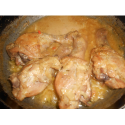 Рецепт: Куриные окорочка в ряженке, с медом