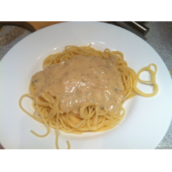 Рецепт: Спагетти с соусом из сыра Дор Блю