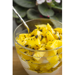 Рецепт: Десерт с манго и домашним сливочным сыром