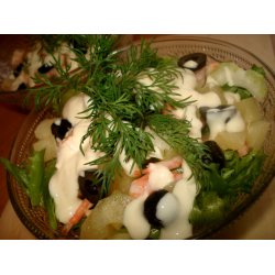 Рецепт: Салат-коктейль с креветками и ананасами