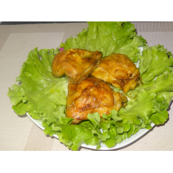 Рецепт: Куриные бедра маринованные в майонезе