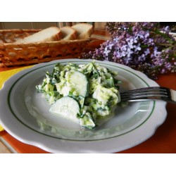 Рецепт: Салат с листьями одуванчика