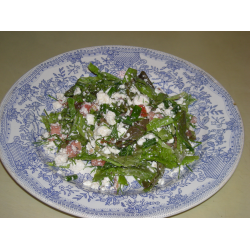 Рецепт: Салат творожный с помидорами и зеленью
