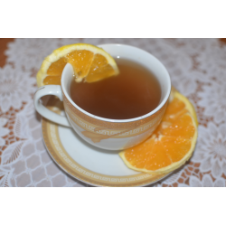 Рецепт: Согревающий напиток из апельсиновой кожуры и корицы