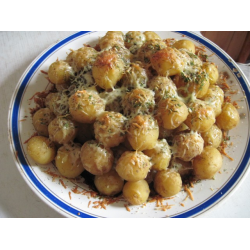 Рецепт: Молодой картофель "Орешки"