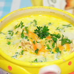 Рецепт: Сырный суп с индейкой