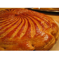 Рецепт: Французский пирог "Питивье" с кремом "Франжипане"