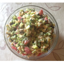Рецепт: Салат с баклажанами и сыром сулугуни