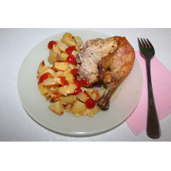 Рецепт: Курица с яблоками и приправой