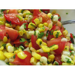 Рецепт: Салат с помидорами и кукурузой