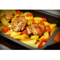 Рецепт: Картофель с курицей запеченный в рукаве