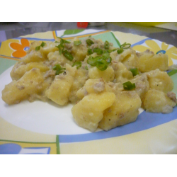 Рецепт: Тушеный картофель с фаршем в сливочном соусе