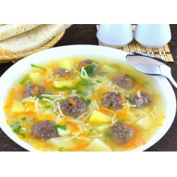 Рецепт: Вермишелевый суп с фрикадельками