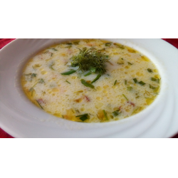 Рецепт: Суп с копчеными крылышками и плавленным сырком