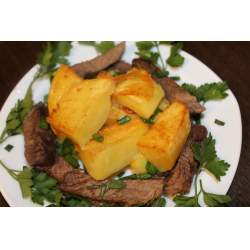Рецепт: Картофель по-деревенски с говядиной