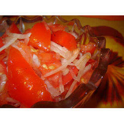 Рецепт: Пикантный салат из помидор