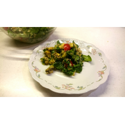 Рецепт: Салат из киноа со шпинатом