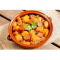 Фото Жаренный картофель с луком и сосисками в томатном соусе