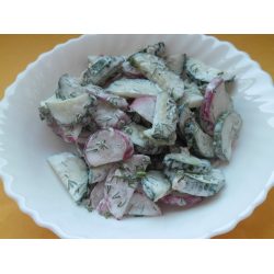 Рецепт: Салат из свежего огурца и редиски