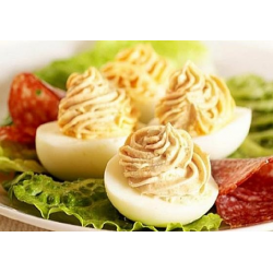 Фаршированные яйца с чесноком рецепт – Русская кухня: Закуски. «Еда»