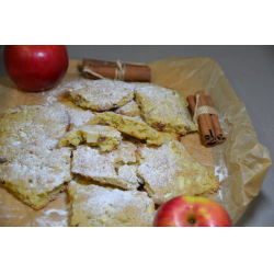 Рецепт: Печенье с яблоками и изюмом