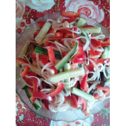 Рецепт: Салат из бараньей печени с овощами