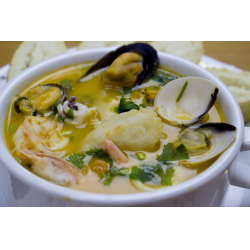 Рецепт: Суп с рыбой и морепродуктами