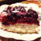 Фото Сдобный пирог с малиной и черной смородиной