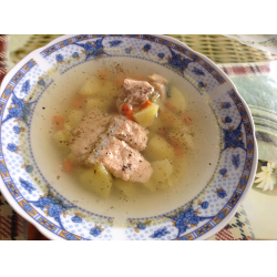 Рецепт: Суп из хребтов лосося