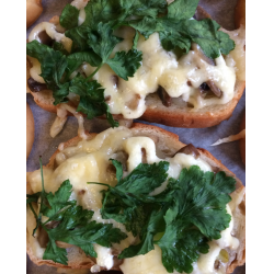 Рецепт: Запеченные бутерброды с грибами