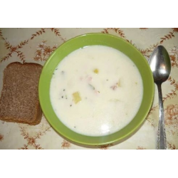 Рецепт: Сырный суп с копченой курицей