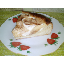Рецепт: Пирог с творогом и яблоками из дрожжевого теста
