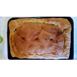 Рецепт: Деревенский пирог с речной рыбой