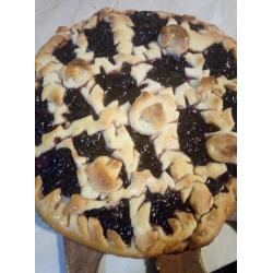 Дрожжевой пирог с вишнями в хлебопечке и духовке