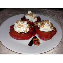 Рецепт: Десерт из айвы с орехами и каймаком "Айва татлысы"