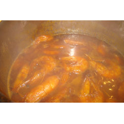Рецепт: Креветки в томатном соусе