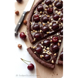 Рецепт: Пирог с вишней, покрытый шоколадом