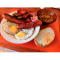 Фото Английский завтрак с сосиками