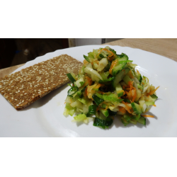 Рецепт: Салат с сельдереем и овощами